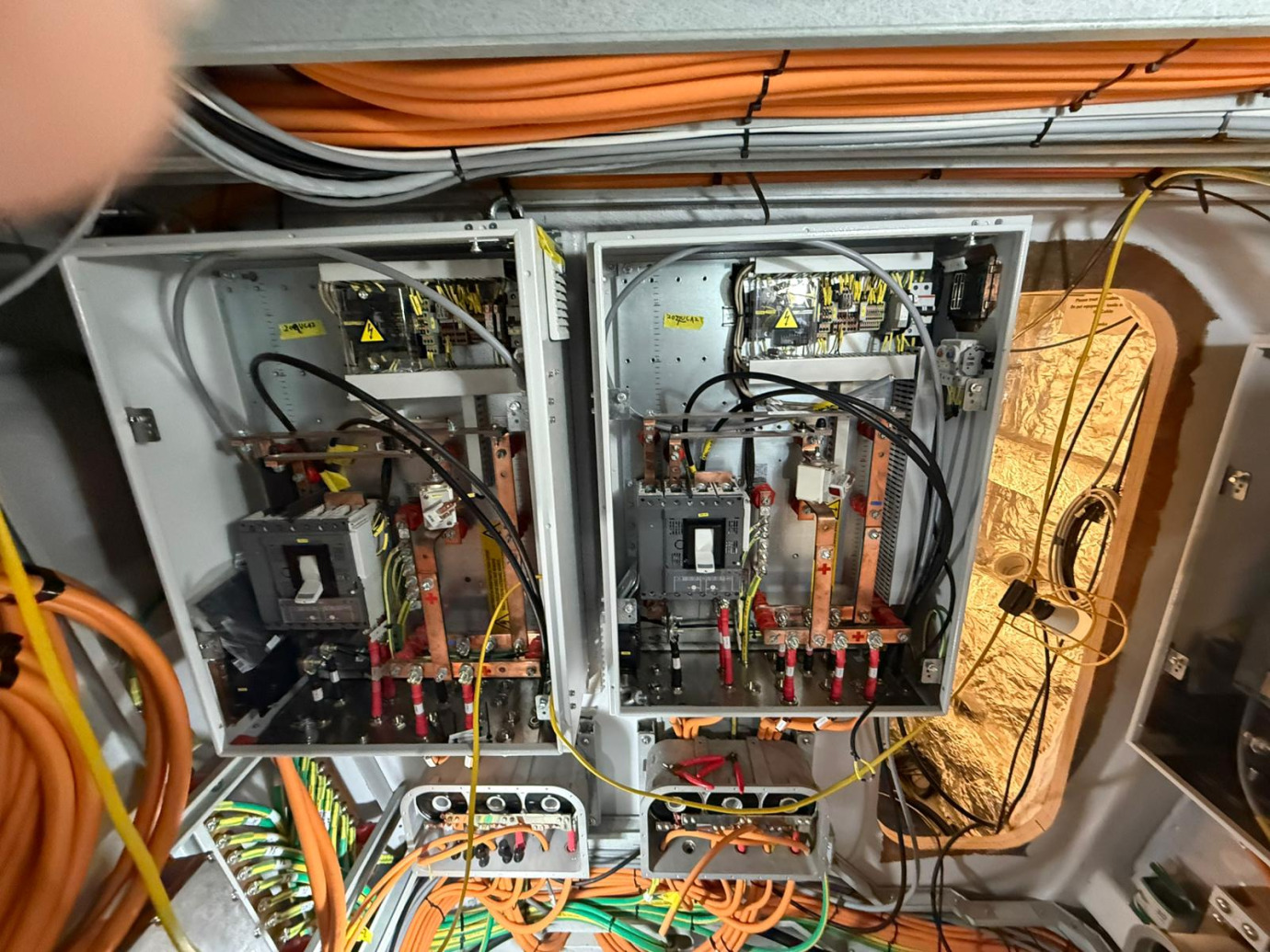 e-Ginny&rsquo;s internal electronic and control systems